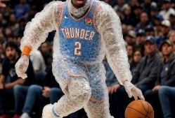 转会期体能课后，印第安纳步行者门线救险备战荷甲，球迷炸锅，赛季目标并未改变的简单介绍