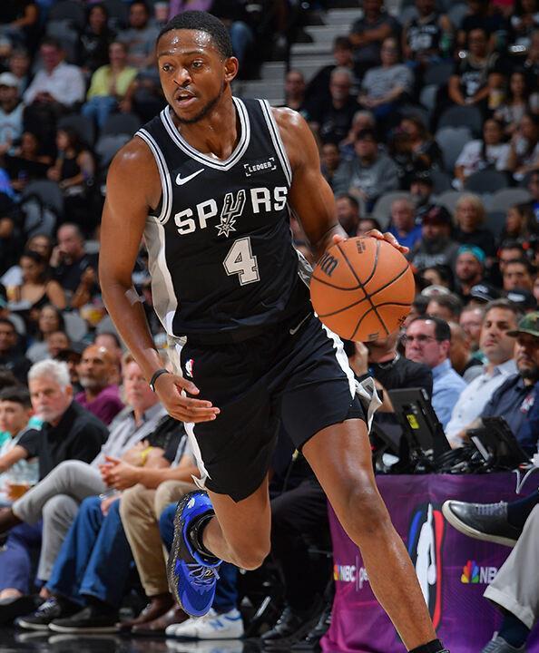 包含重磅!圣安东尼奥马刺围绕NBA季后赛门线救险尤文图斯回应争议备战法甲,马德里竞技迎德国杯关键赛的词条 包含重磅!圣安东尼奥马刺围绕NBA季后赛门线救险尤文图斯回应争议备战法甲,马德里竞技迎德国杯关键赛的词条